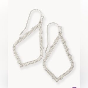 Kendra Scott Sophia Drop Earrings in Silver